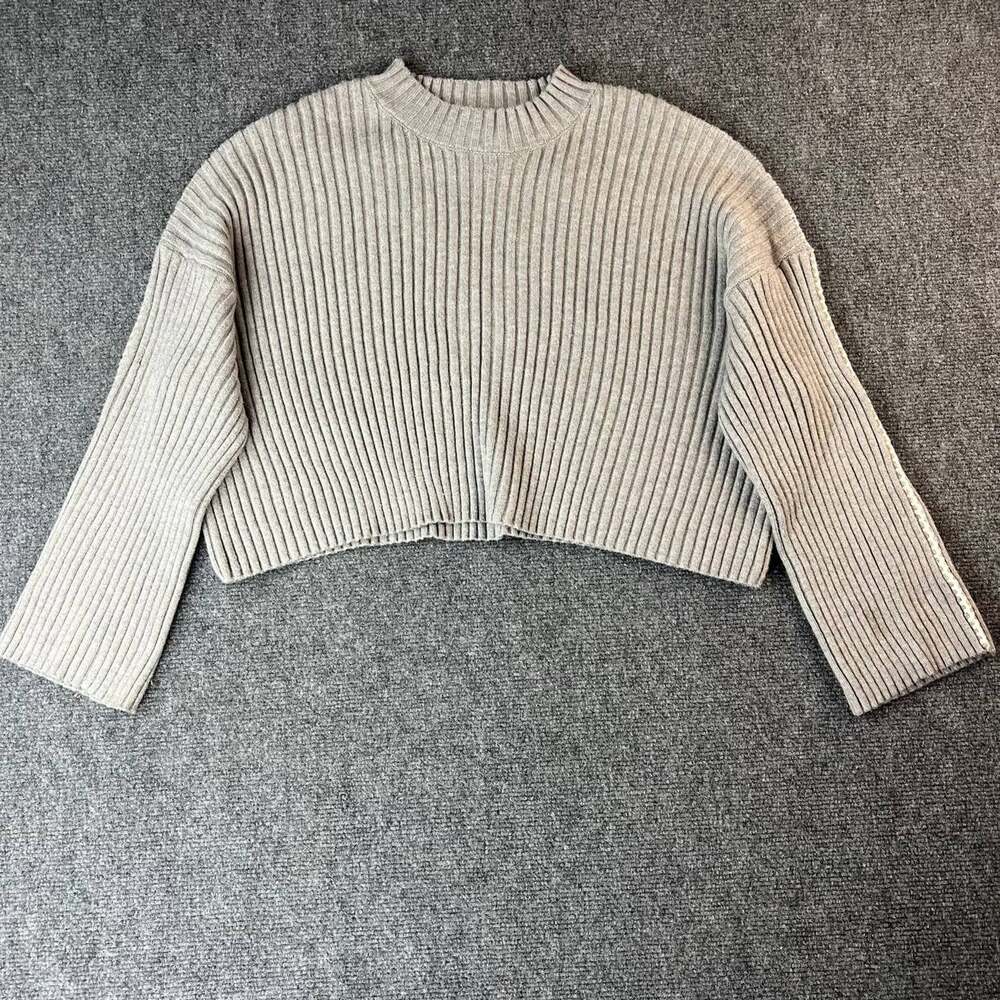 Sincerely Jules Women's S Gray Ribbed Knit Cropped Sweater Long Sleeve Crew Neck